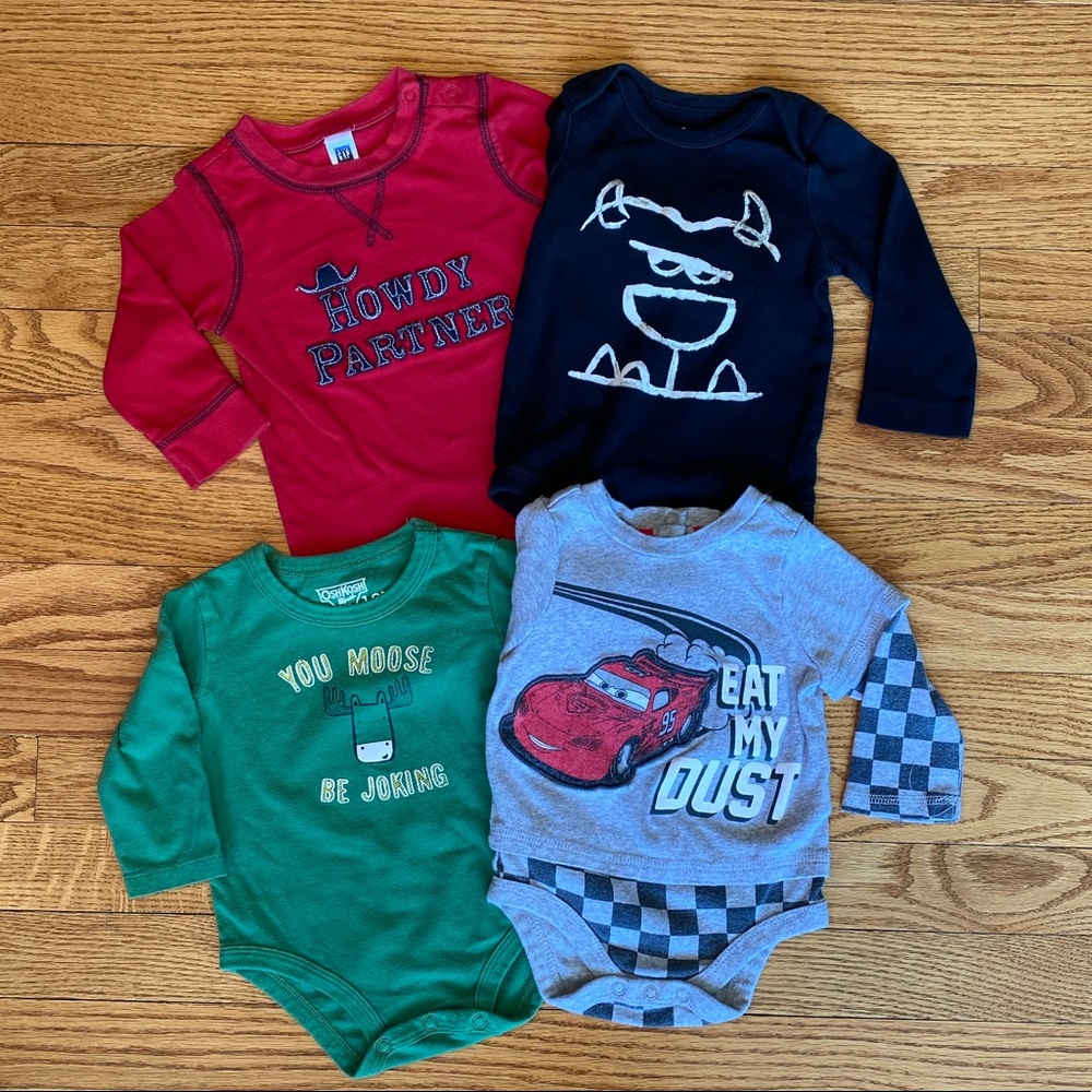 Lot of 4 Onesies, 12M